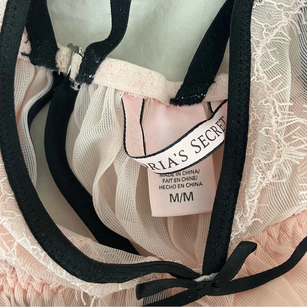 Victoria's Secret Set of 2 pink Lingerie size m - Picture 6 of 8